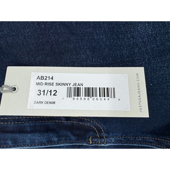 Just USA Womens Flat Front Denim Mid Rise Skinny Jeans  Size 31/12 Blue NWT - Picture 4 of 4